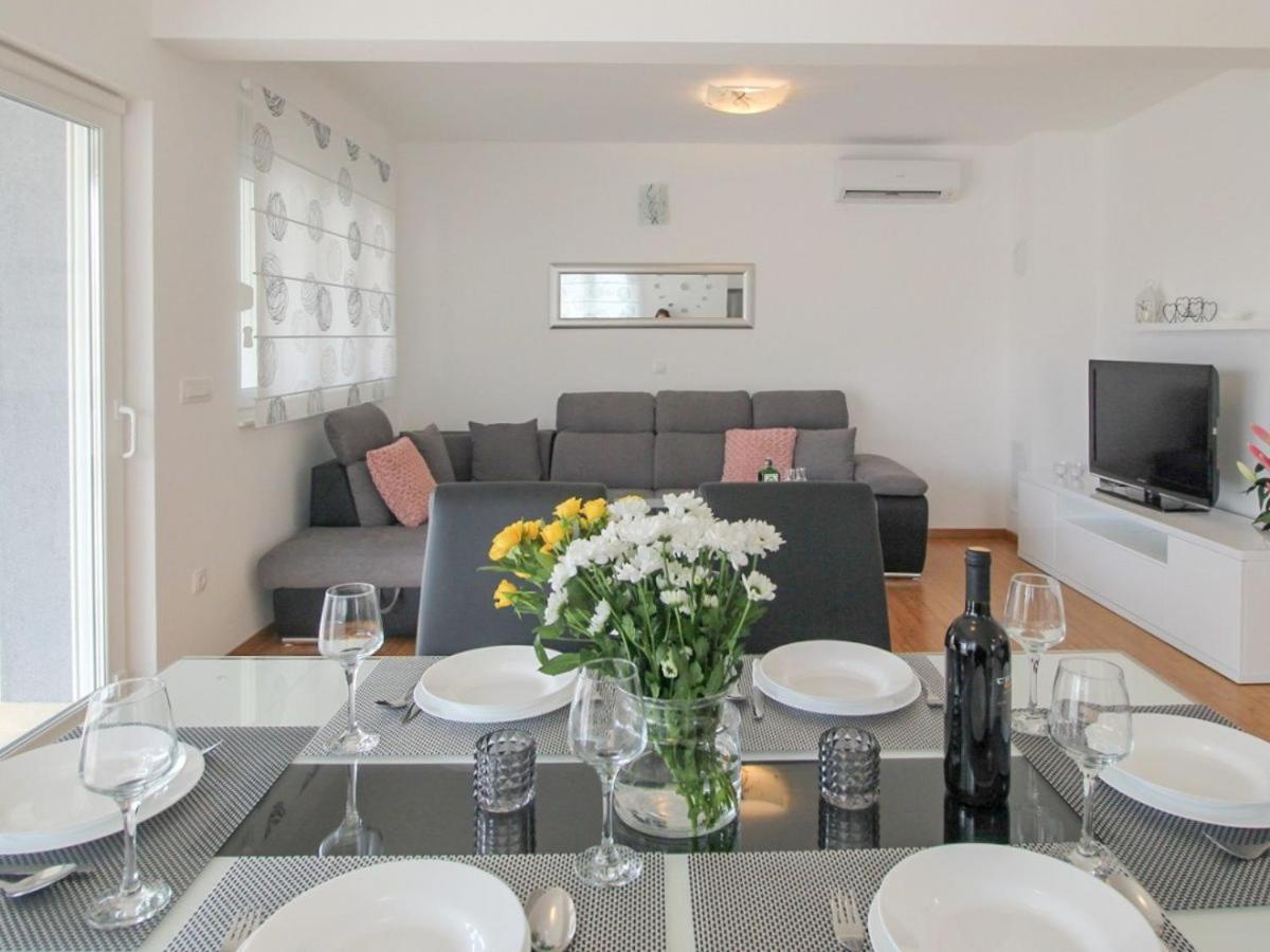 Luxury Xxl Apartment Makarska Ngoại thất bức ảnh